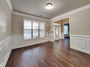 748 York View Dr in Auburn, GA - Building Photo - Building Photo