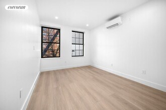 166 S 2nd St in Brooklyn, NY - Building Photo - Building Photo