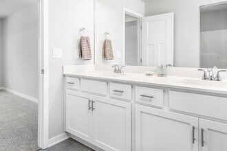 1518 High Rd in Norwalk, IA - Building Photo - Building Photo