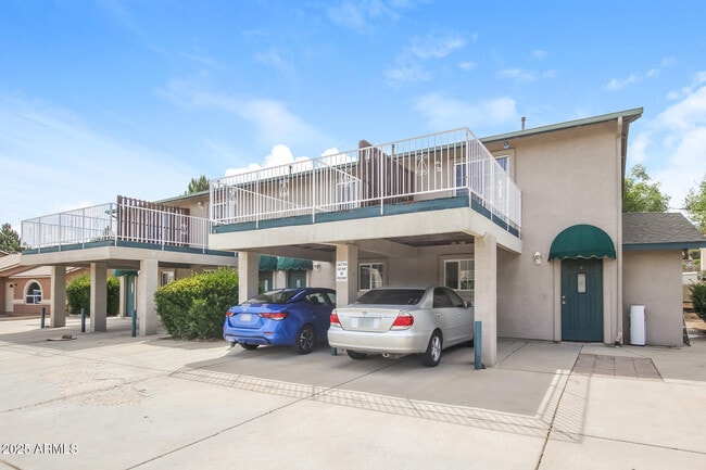 property at 9615 E Lakeshore Dr