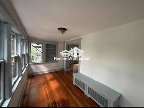 2733 Columbus Ave. in Minneapolis, MN - Building Photo - Building Photo