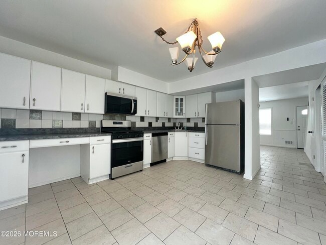 property at 29 Sawmill Rd