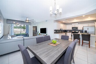 4741 Clock Tower Dr in Kissimmee, FL - Foto de edificio - Building Photo