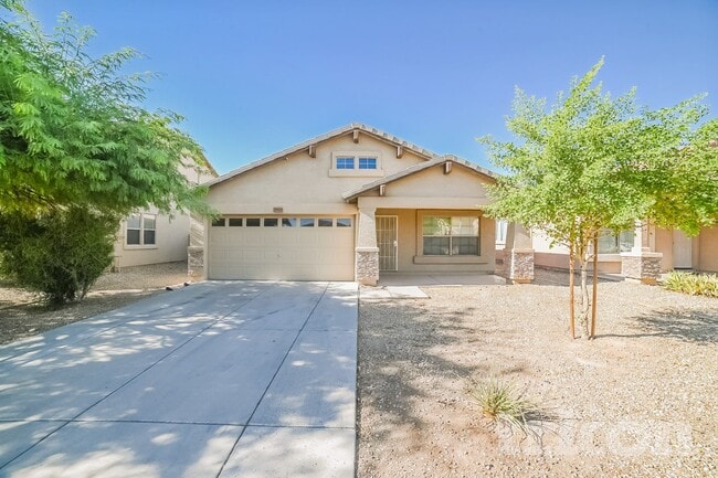 property at 3326 W St Anne Ave