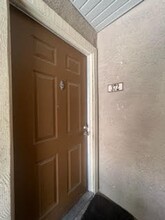 5422 River Glen Dr in Las Vegas, NV - Building Photo - Building Photo