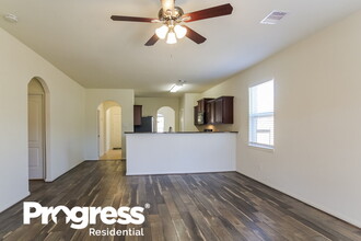 12019 Fairquarter Ln in Pinehurst, TX - Building Photo - Building Photo