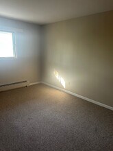 420 W North St, Unit 2w in Bradley, IL - Building Photo - Building Photo