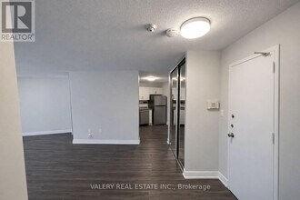 75 Eastdale Ave in Toronto, ON - Building Photo - Building Photo