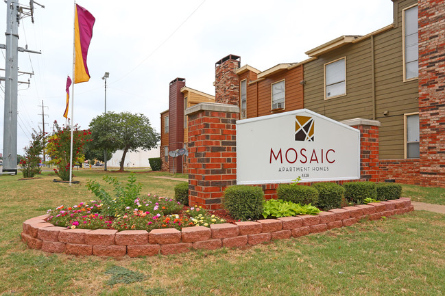 Mosaic Apartment Homes in Oklahoma City, OK - Foto de edificio - Building Photo