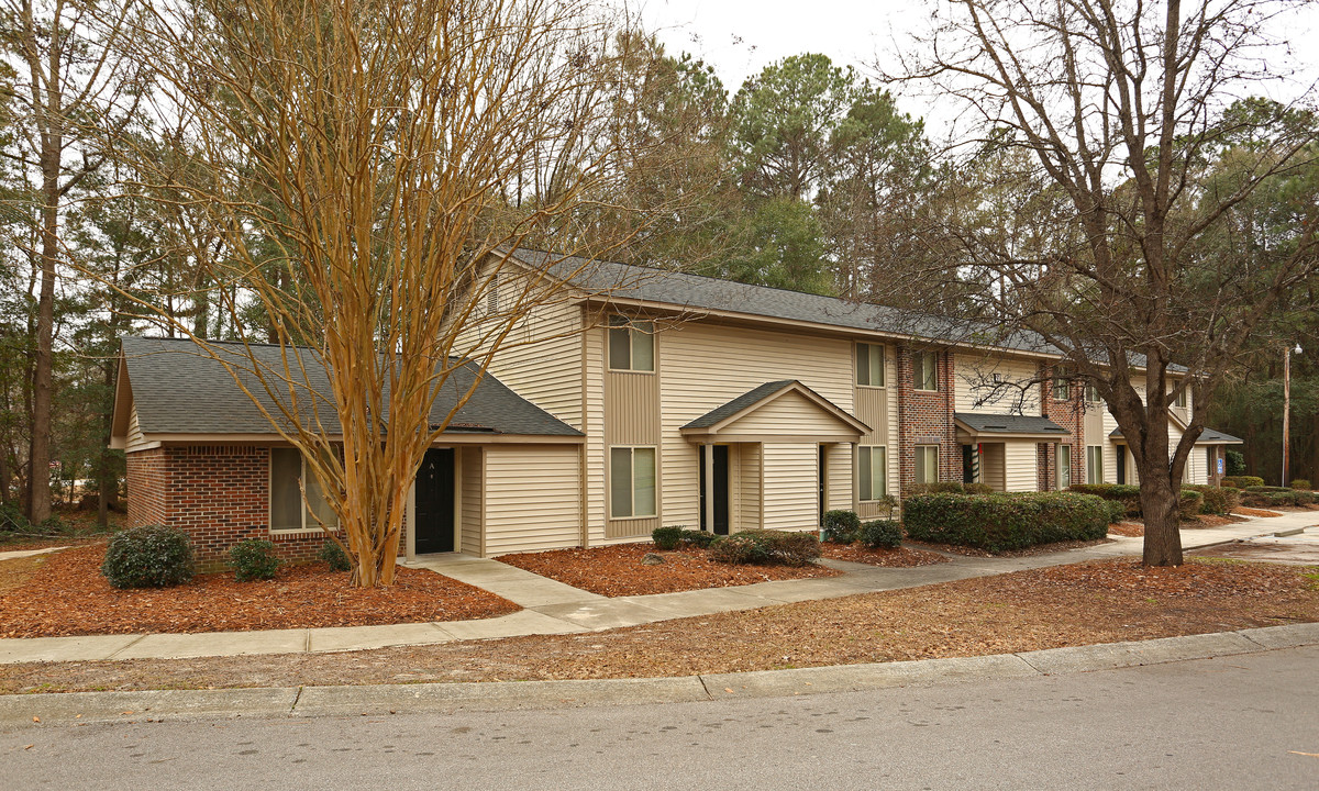 Steeplechase Apartments in Camden, SC - Building Photo