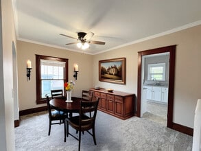 405 La Fox River Dr in Algonquin, IL - Building Photo - Building Photo