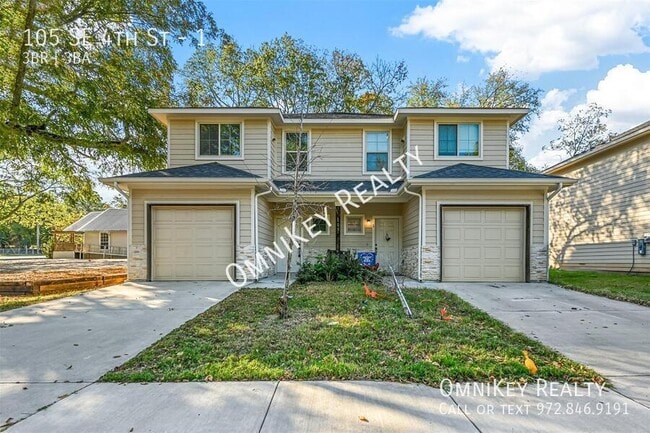property at 105 SE 4th St