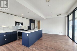55 Ontario St in Toronto, ON - Building Photo