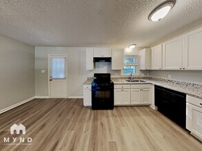 1316 Amber Acres Ln in Knightdale, NC - Foto de edificio - Building Photo