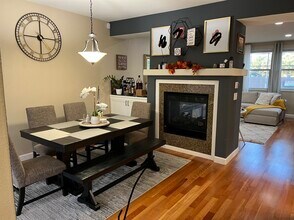 655 MacArthur Blvd in San Leandro, CA - Foto de edificio - Building Photo