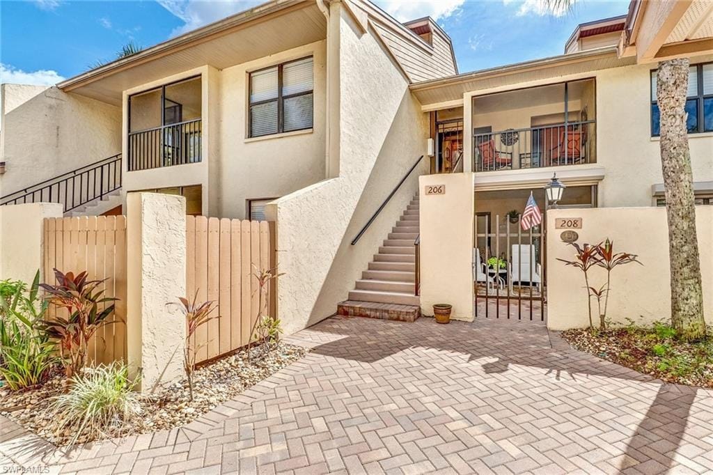 206 Foxtail Ct, Unit 206 Foxtail CT in Naples, FL - Building Photo