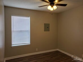 345 S I St in Pensacola, FL - Building Photo - Building Photo