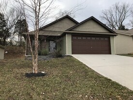 10324 Boston Ln in Knoxville, TN - Building Photo