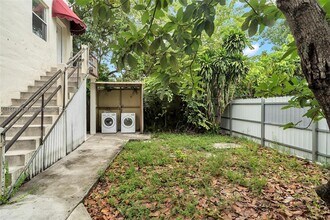 1137 NW 29th Terrace in Miami, FL - Building Photo - Building Photo