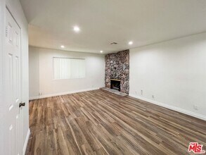 1304 W Ave J4 in Lancaster, CA - Building Photo - Building Photo