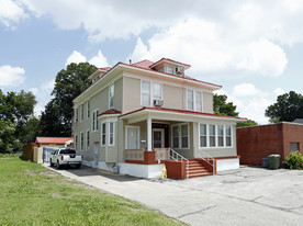 1902 Madison Ave in Memphis, TN - Building Photo