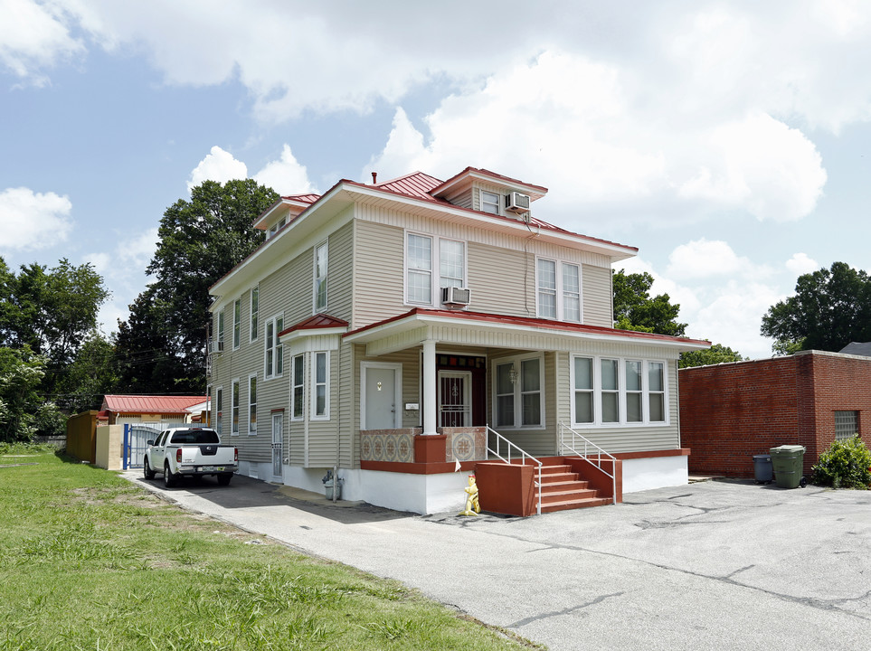1902 Madison Ave in Memphis, TN - Foto de edificio