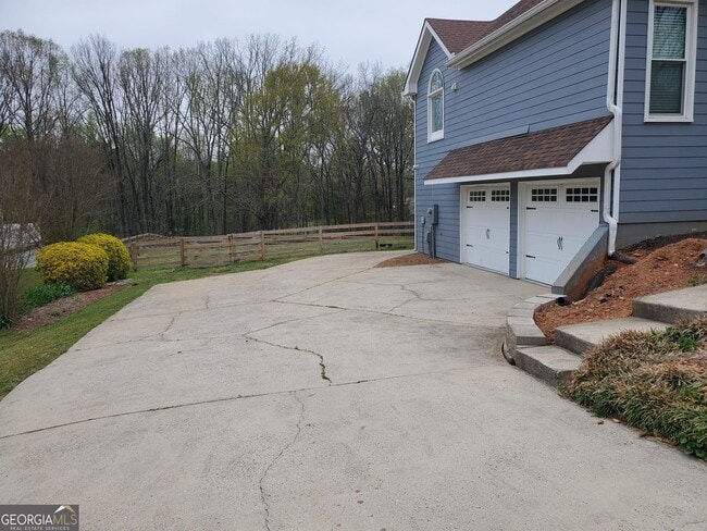 4930 Hyde Way in Cumming, GA - Building Photo - Building Photo