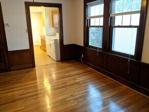 66 Brock St, Unit #3 in Boston, MA - Foto de edificio - Building Photo