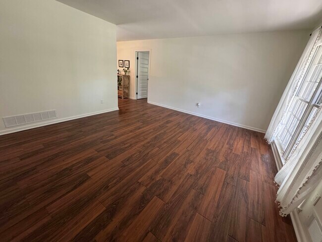 4277 Citizen Cir in Austell, GA - Building Photo - Building Photo