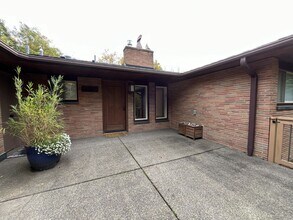 4120 SW 4th Ave in Portland, OR - Building Photo - Building Photo