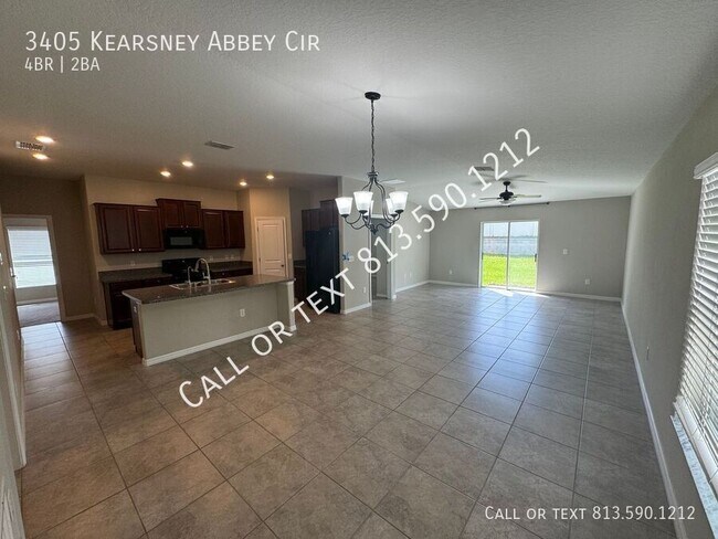 3405 Kearsney Abbey Cir in Dover, FL - Building Photo - Building Photo