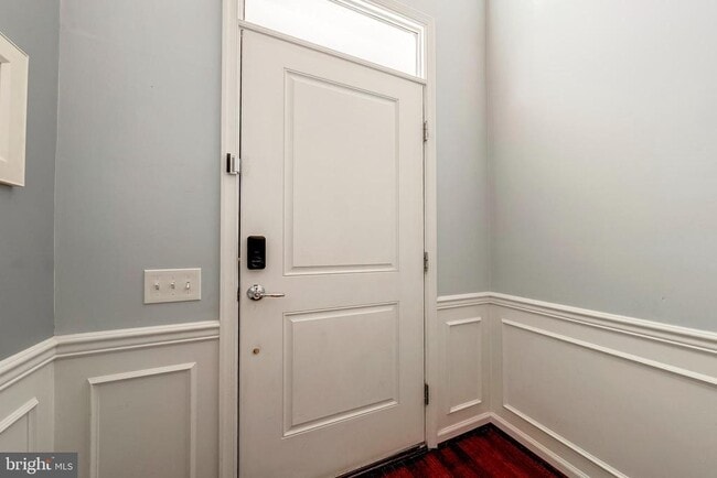 42644 New Dawn Terrace in Ashburn, VA - Building Photo - Building Photo