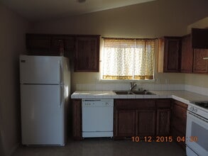 219 Endeavor Ln in Fernley, NV - Building Photo - Building Photo