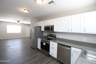 1732 W Maricopa St-Unit -2 in Phoenix, AZ - Building Photo - Building Photo