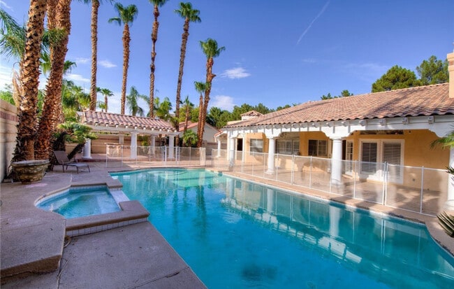 3930 Placita Del Rico