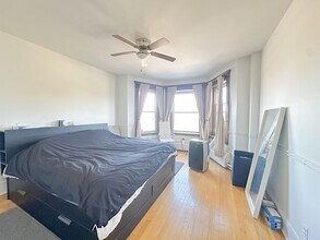 521 Beacon St, Unit 3E in Boston, MA - Building Photo - Building Photo