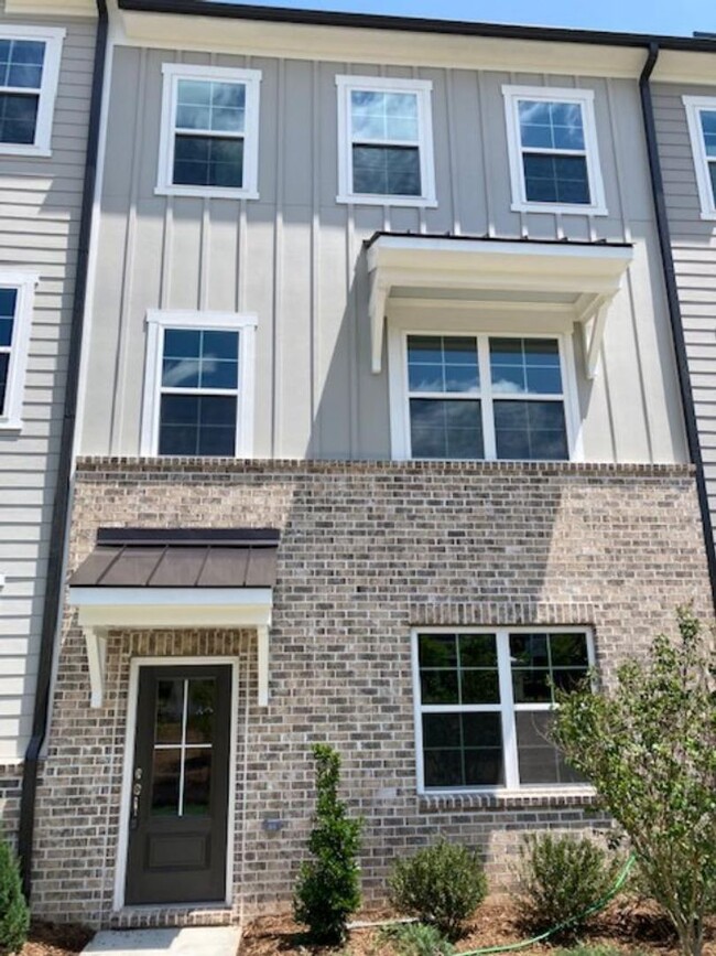 property at 543 Bistre Dr