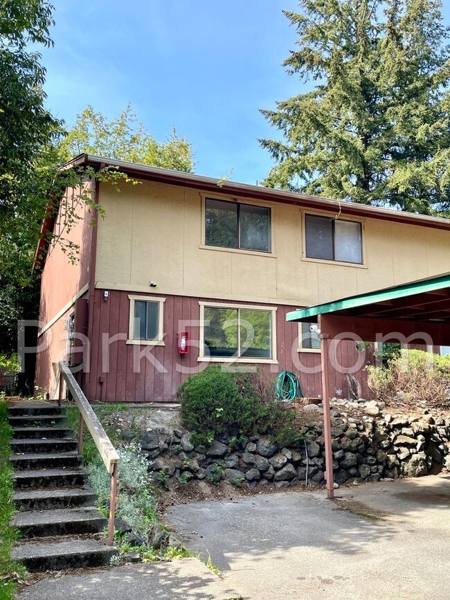 9421 43rd St Ct W in University Place, WA - Building Photo - Building Photo
