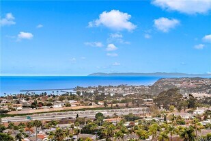 4013 Via Manzana in San Clemente, CA - Building Photo