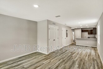 11069 Joel St in Jacksonville, FL - Building Photo - Building Photo