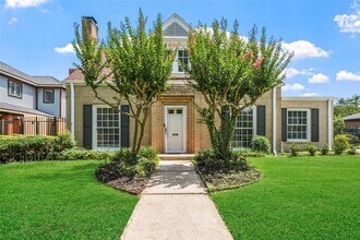 6639 Fairfield St in Houston, TX - Building Photo - Building Photo