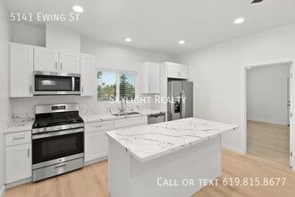 5141 Ewing St in San Diego, CA - Building Photo - Building Photo