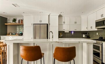 26581 Domingo Dr in Mission Viejo, CA - Foto de edificio - Building Photo