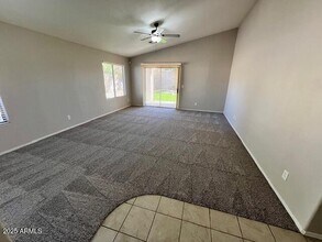 10419 N 58th Dr in Glendale, AZ - Building Photo - Building Photo