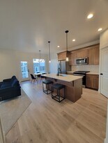 1752 N Festive Way in Eagle Mountain, UT - Building Photo