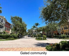 750 Millbrae Ct in West Palm Beach, FL - Building Photo - Building Photo