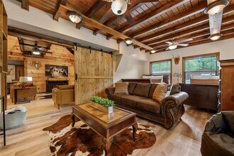 358 Bridgeview Dr in Onalaska, TX - Building Photo - Building Photo