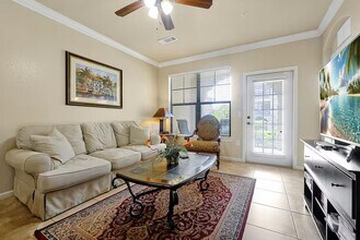 909 Charo Pky, Unit 901 Charo in Davenport, FL - Building Photo - Building Photo