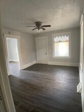 412 24th Ave NE in Minneapolis, MN - Building Photo - Building Photo