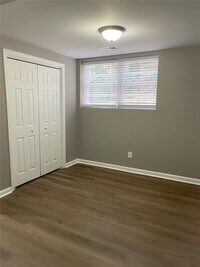 2893 White Oak Dr photo'